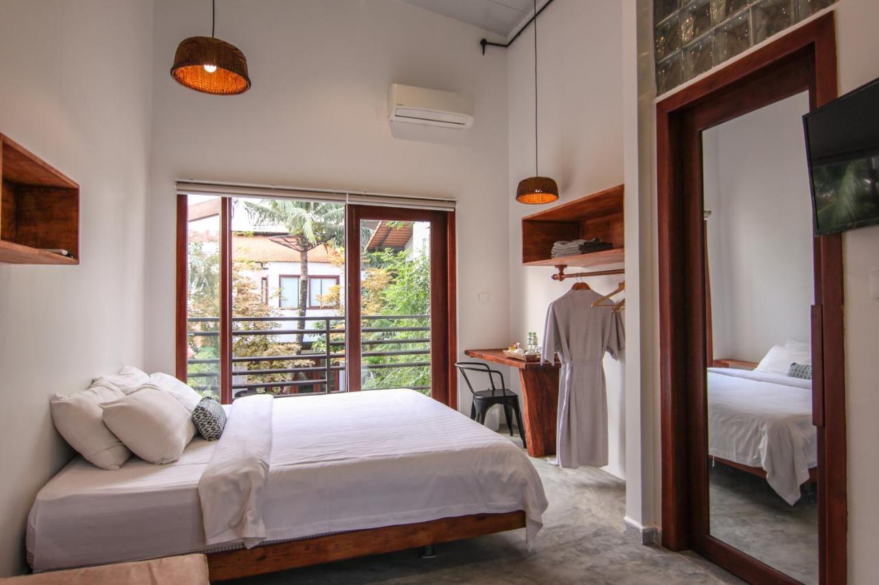 Sarina Hotel & Villa Phnom Penh Bagian luar foto