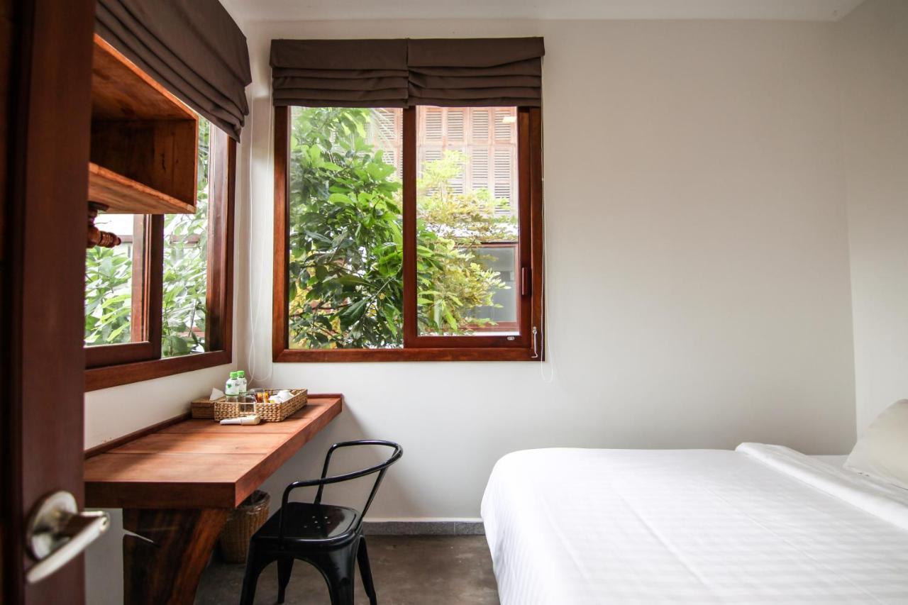 Sarina Hotel & Villa Phnom Penh Bagian luar foto