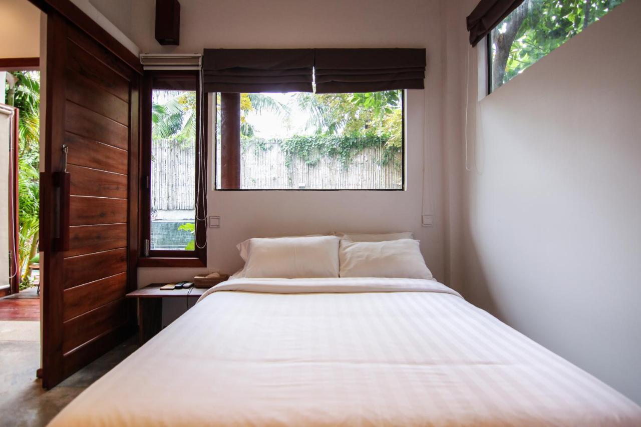 Sarina Hotel & Villa Phnom Penh Bagian luar foto