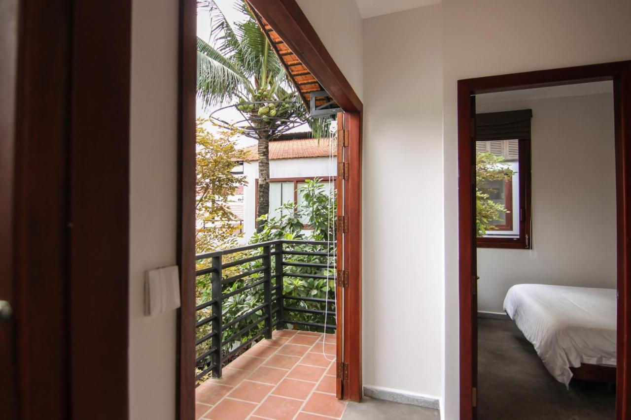 Sarina Hotel & Villa Phnom Penh Bagian luar foto