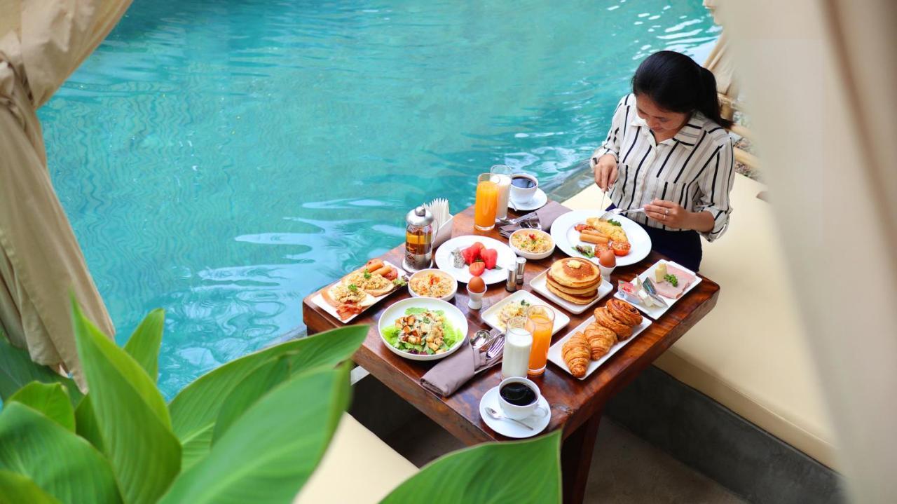 Sarina Hotel & Villa Phnom Penh Bagian luar foto